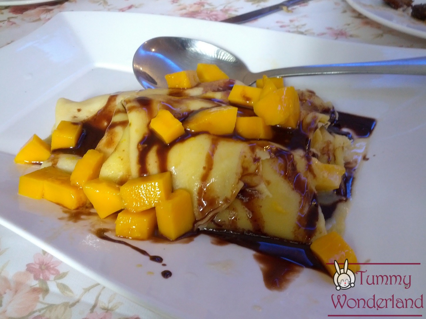 mango crepe_taverna