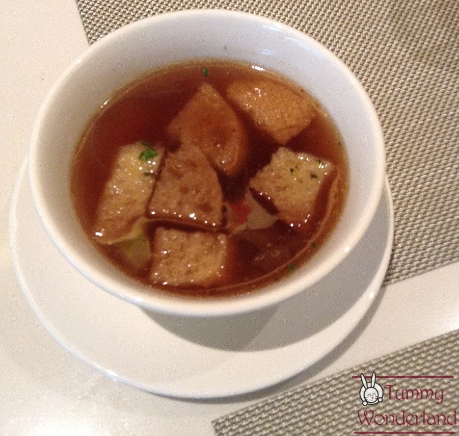 novotel_frenchonionsoup